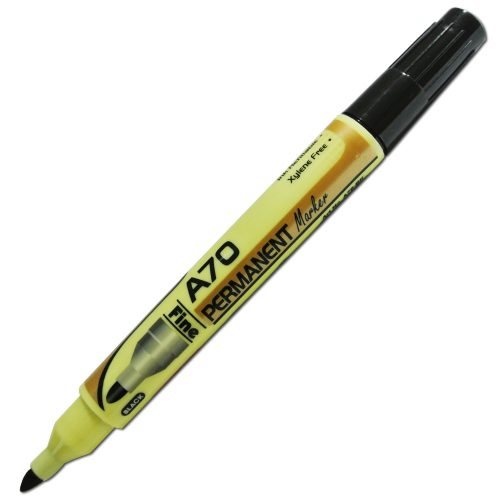 Permanent Marker Ref A70
Fine Black
Yosogo